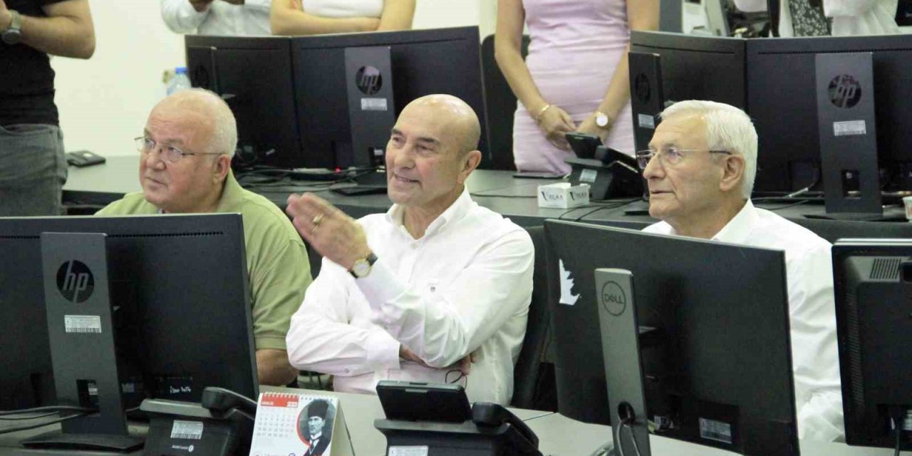 Türkiye’de bir ilk: İzmir’de taksimetreler uzaktan erişimle ayarlandı