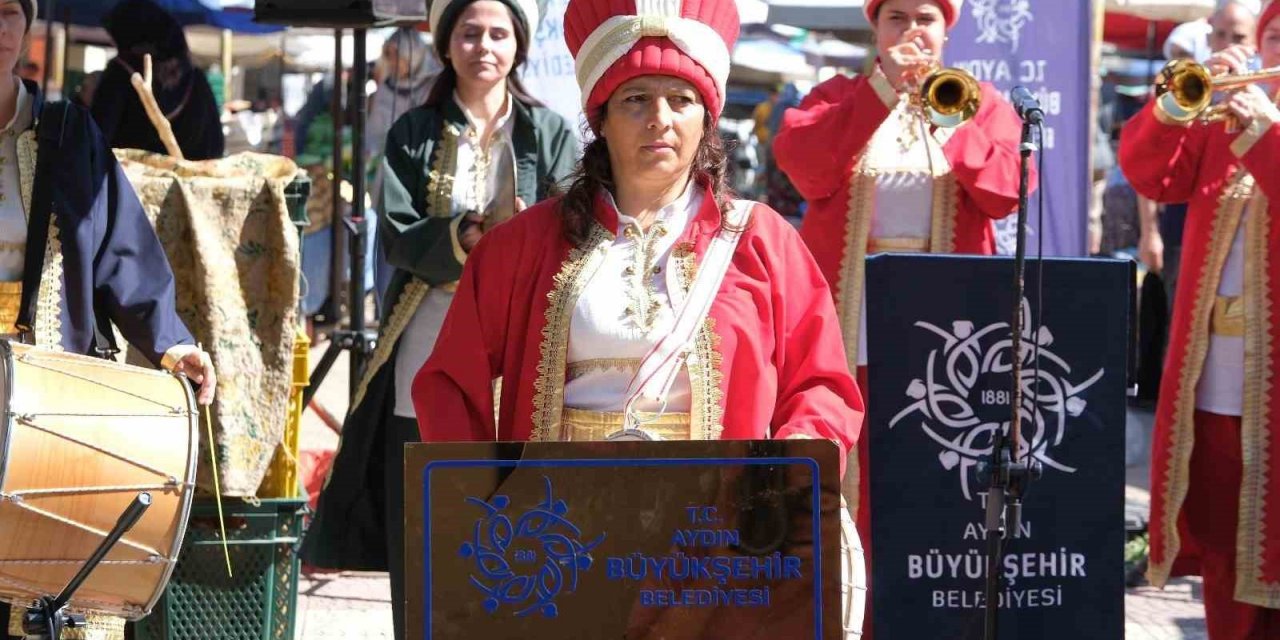 Büyükşehir 50 mahallede kültür sanat etkinlikleri düzenleyecek
