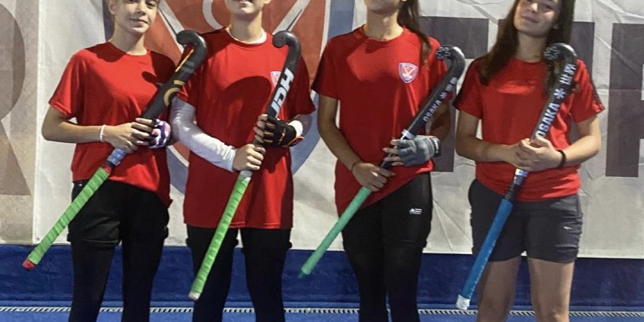 Muğla’dan 4 sporcu Hokey Milli Takımı’na seçildi