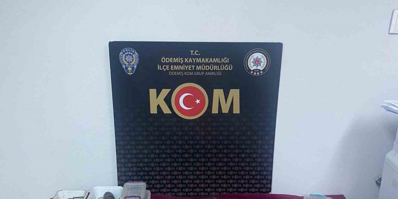 Evini silah atölyesine çeviren şüpheli kıskıvrak yakalandı