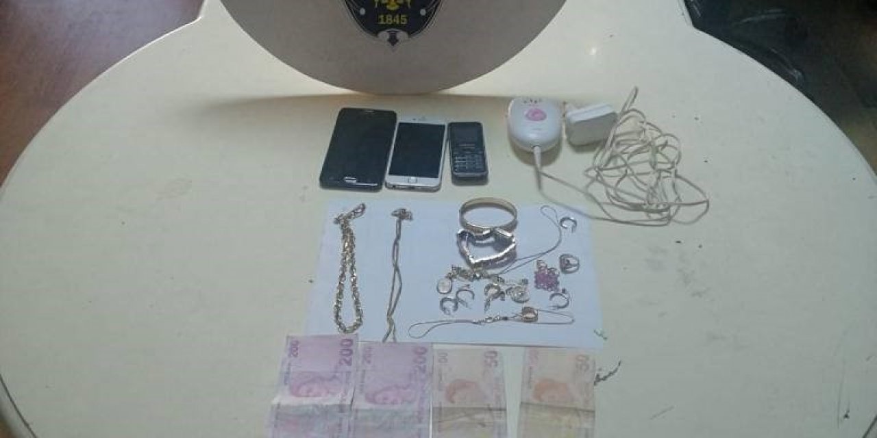 İzmir’de motosiklet hırsızı