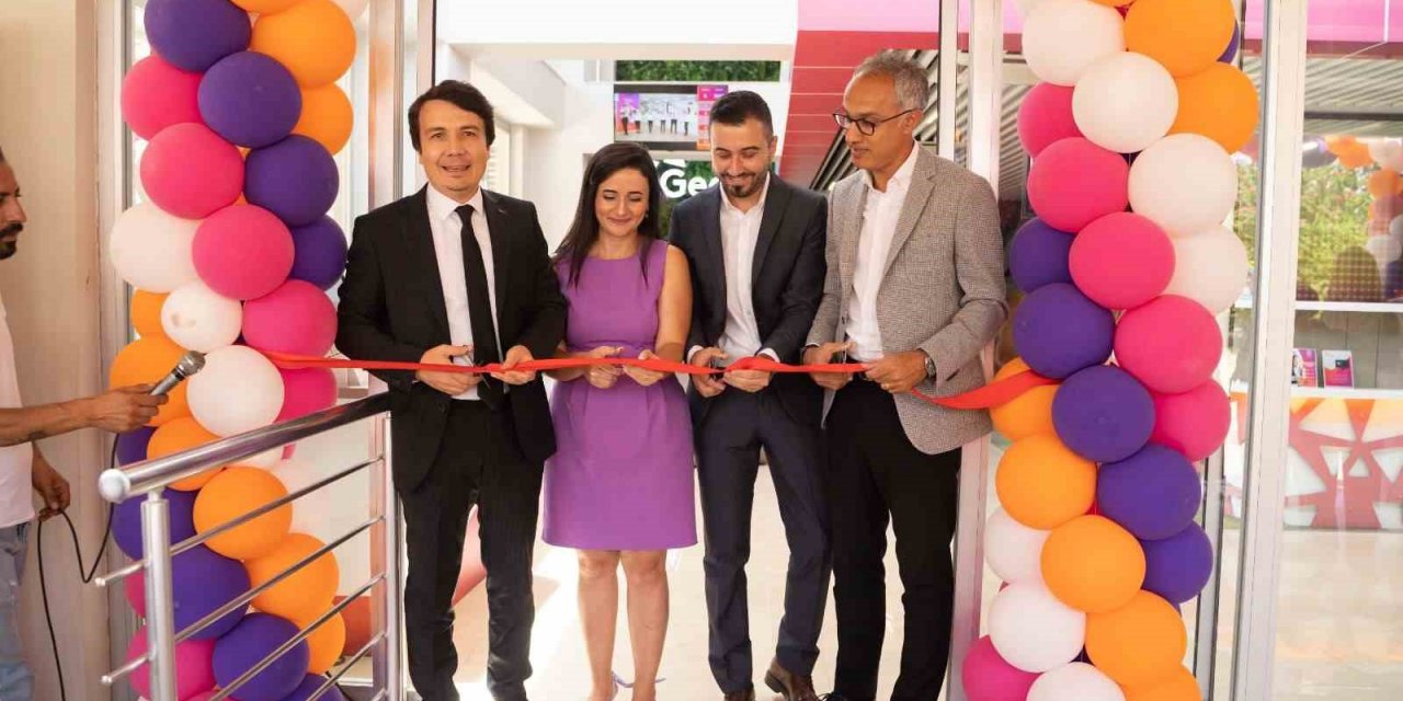 Aydem Perakende ve Gediz Perakende müşteri ilişkileri merkezleri yenileniyor