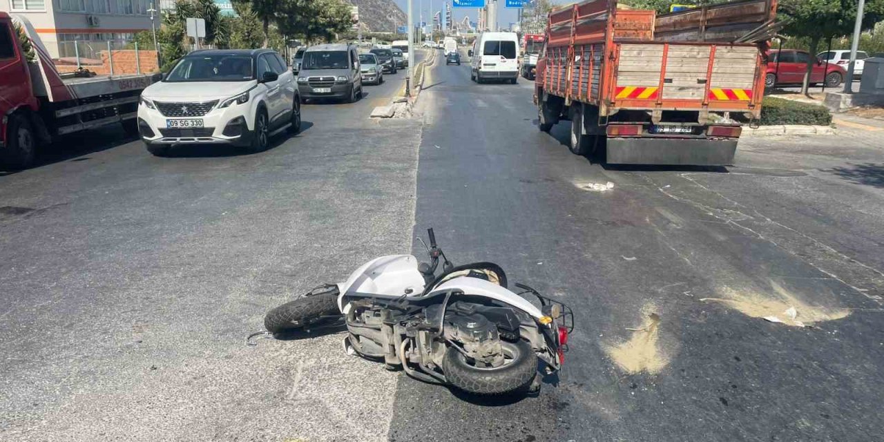Söke’deki kazada motosiklet sürücüsü yaralandı