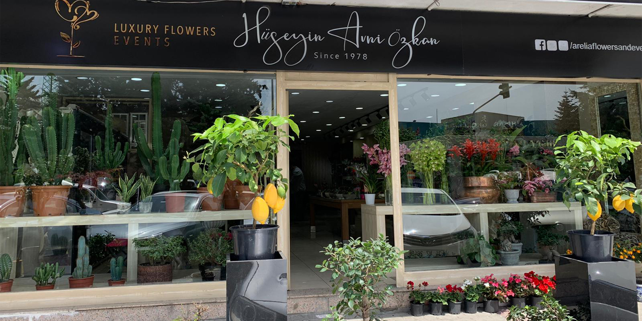 Duyguları çiçeklerle konuşturan usta eller