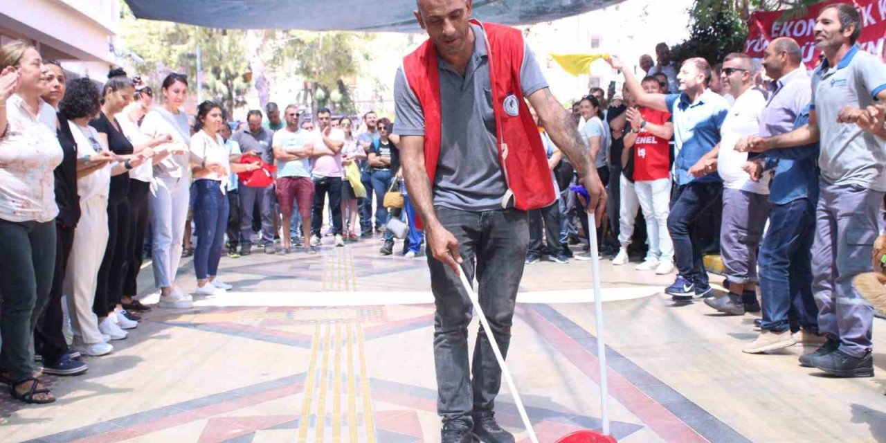 Bornova Belediyesinde bin 200 işçiden iş bırakma eylemi