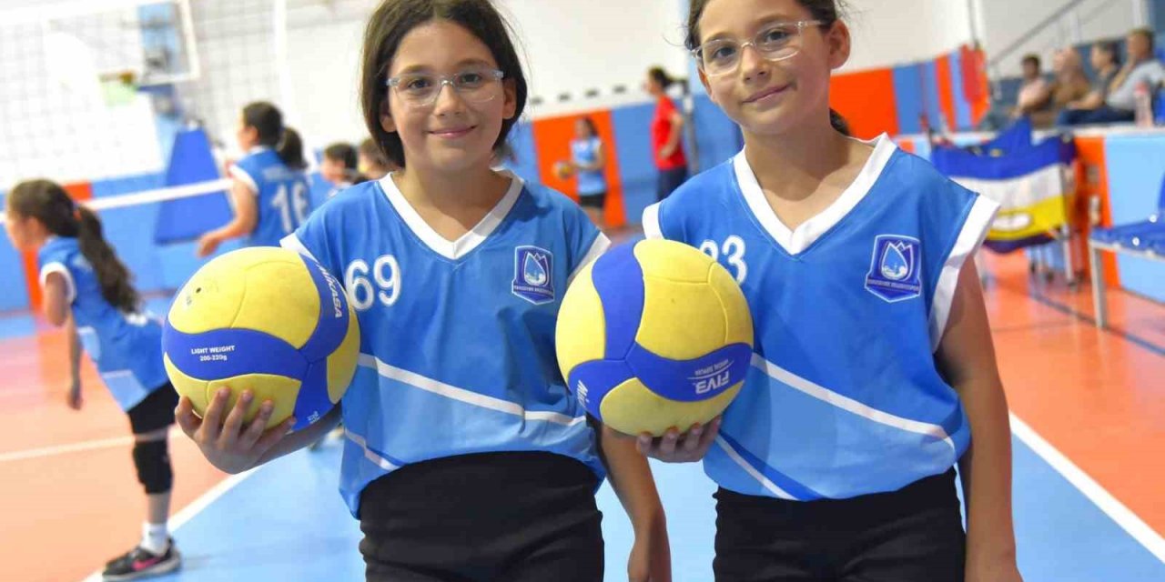 İkizlerin hedefi milli takım