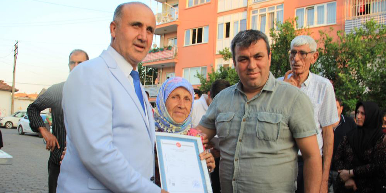 İncirliova'da yarım asır sonra tapu sevinci