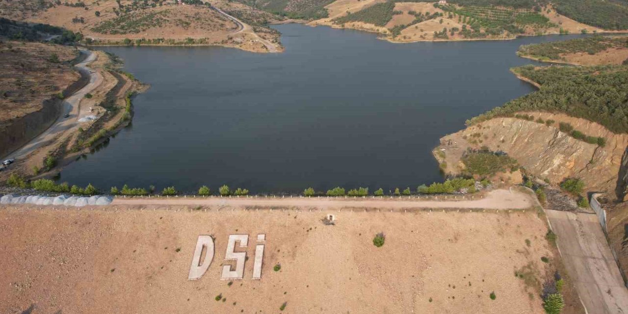 Ekilmeyen tarlalar barajla bereketlendi