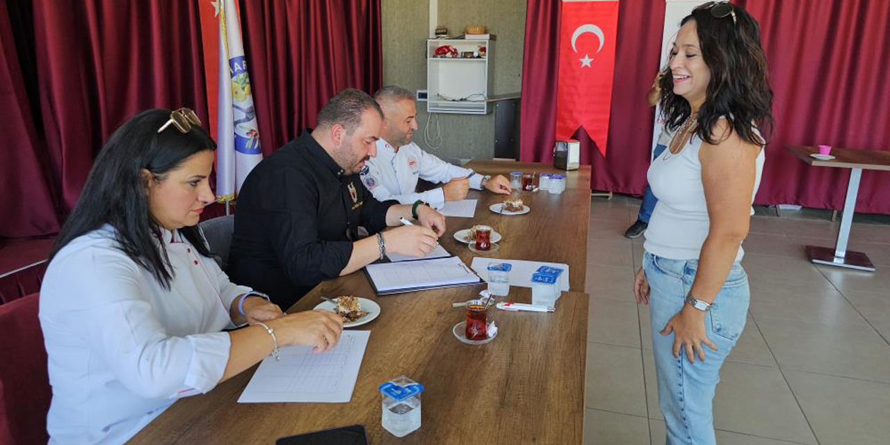 Buharkent’in taze inciri en tatlı haliyle yarıştırıldı