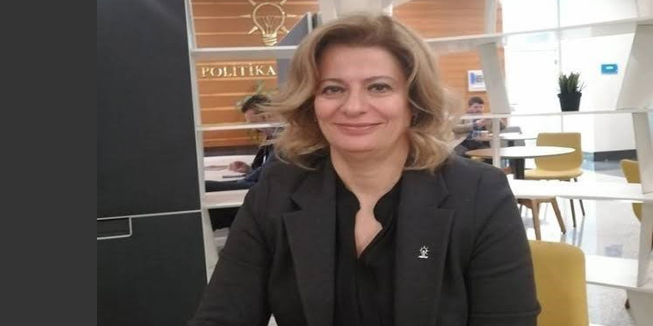 AK Parti Söke İlçe Başkanı  Sibel Menderes istifa etti
