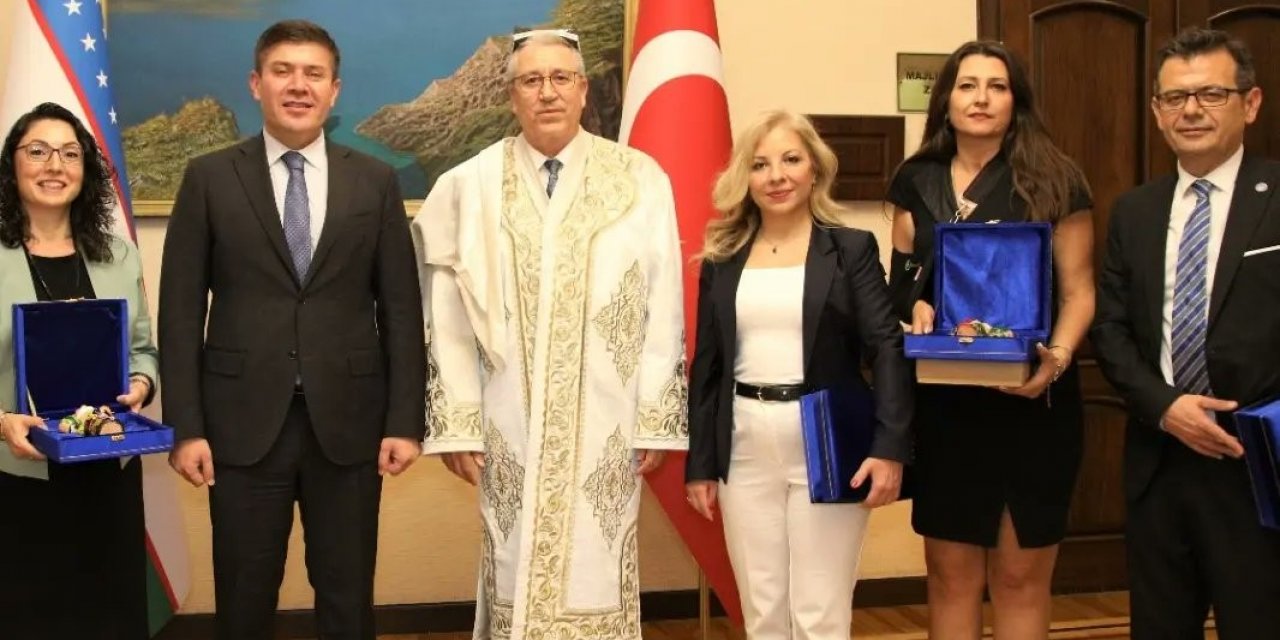 Ege Üniversitesi Heyeti Özbekistan’daki temaslarını sürdürüyor