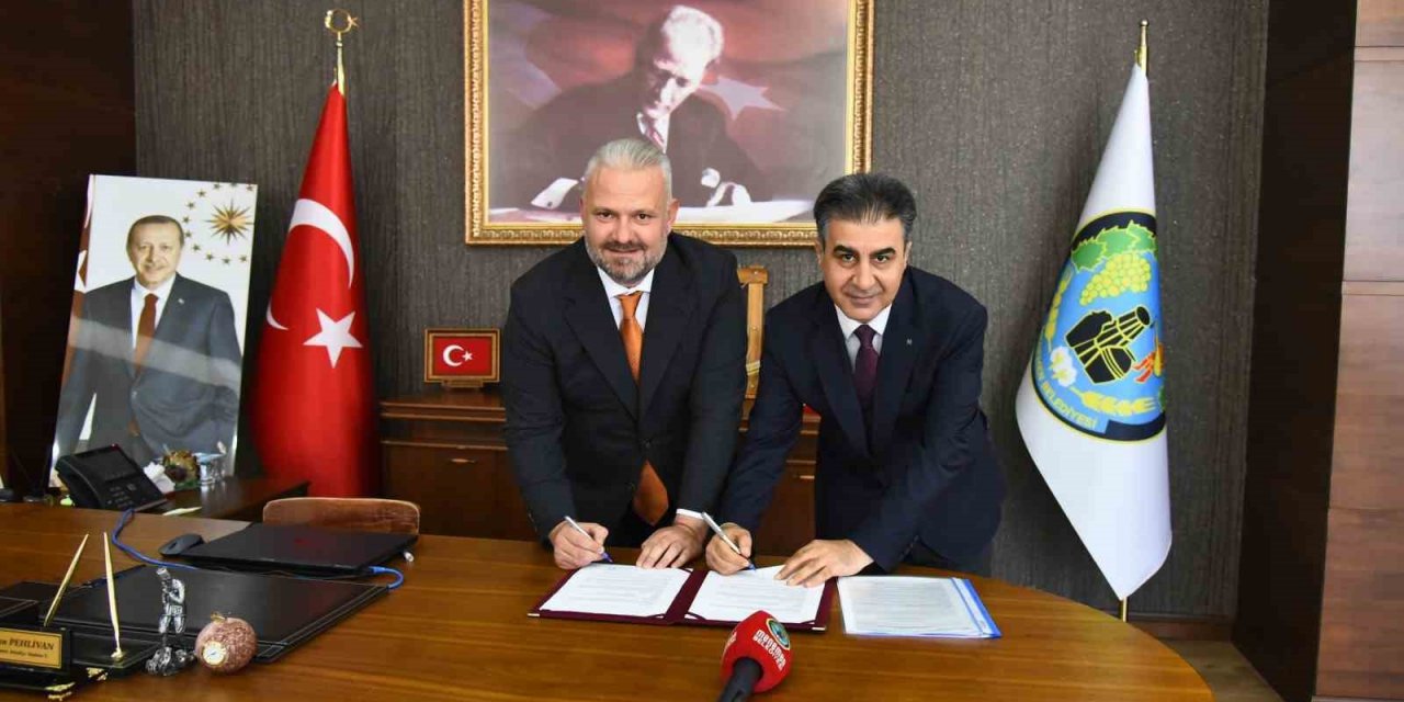 Menemen Belediyesi personeline 25’er bin TL promosyon