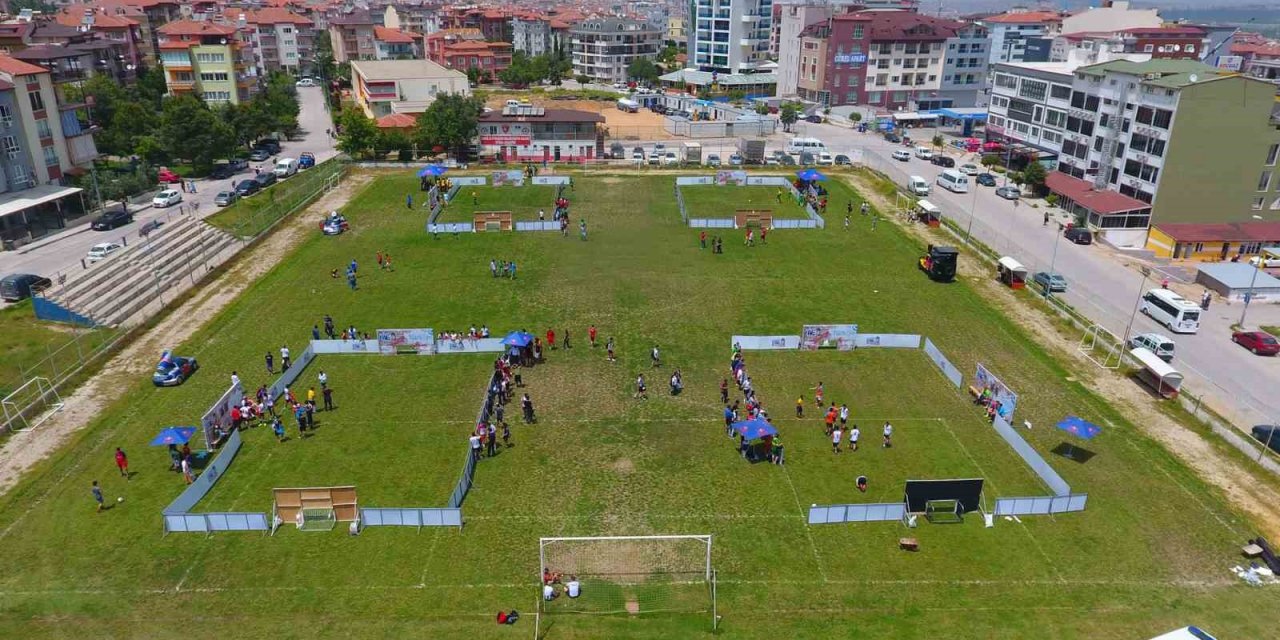 Denizli’de afetzede çocukların yaraları sporla sarılacak