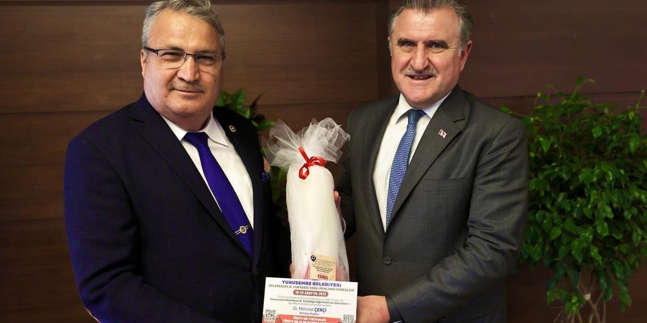 Başkan Çerçi kabine üyeleri ve bürokratları güreşlere davet etti