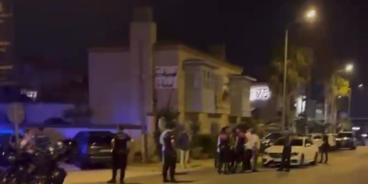 Çeşme’de eğlence mekanında silahlı kavga: 1 ölü, 7 yaralı