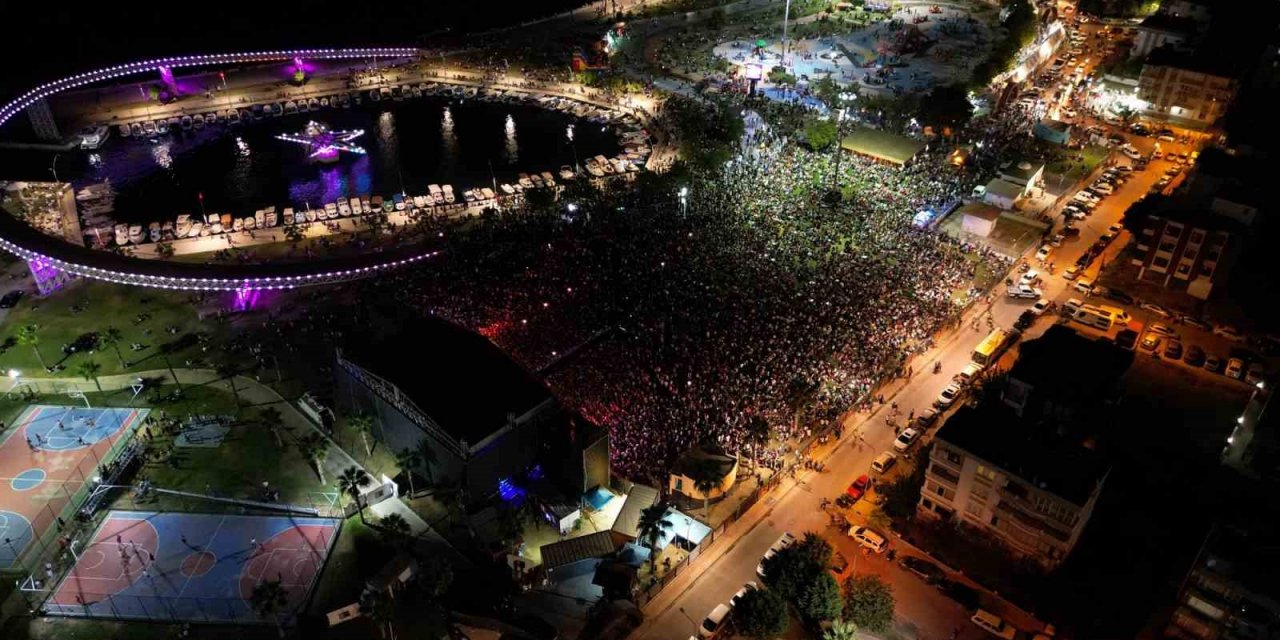 Aliağa Sanat Günleri’nde ünlü akını devam ediyor