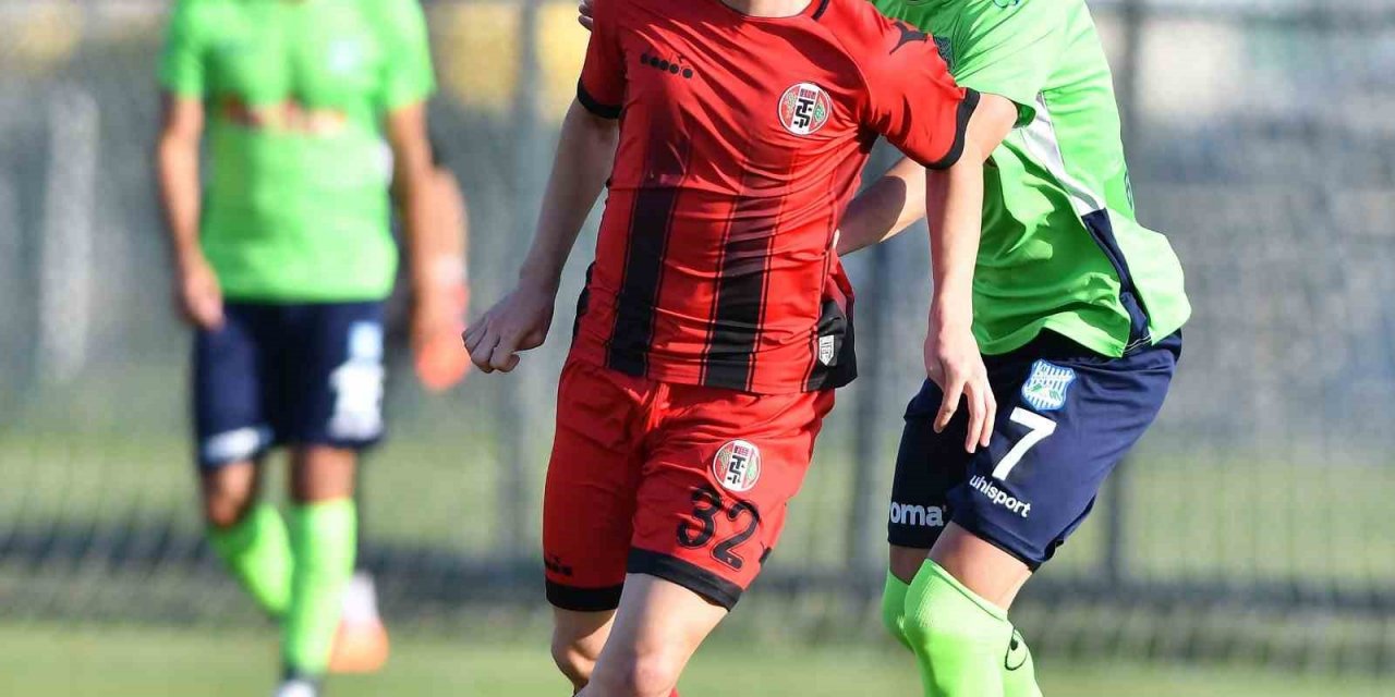 Turgutluspor, yeni sezon hazırlıklarını sürdürüyor