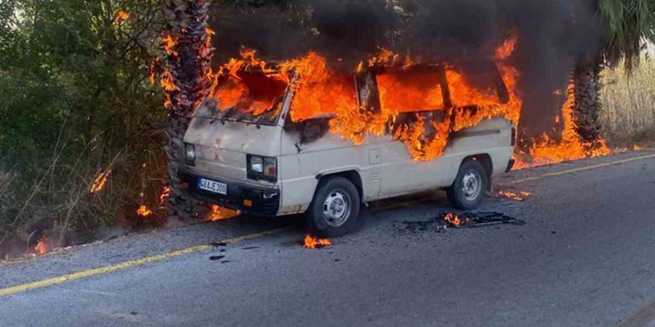 Araçta başlayan yangın ağaçlara sıçradı