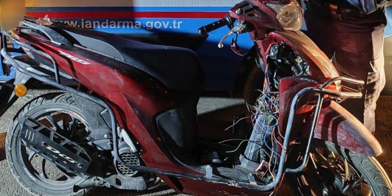 Motosikleti bırakıp kaçtı, her yerde aranıyor