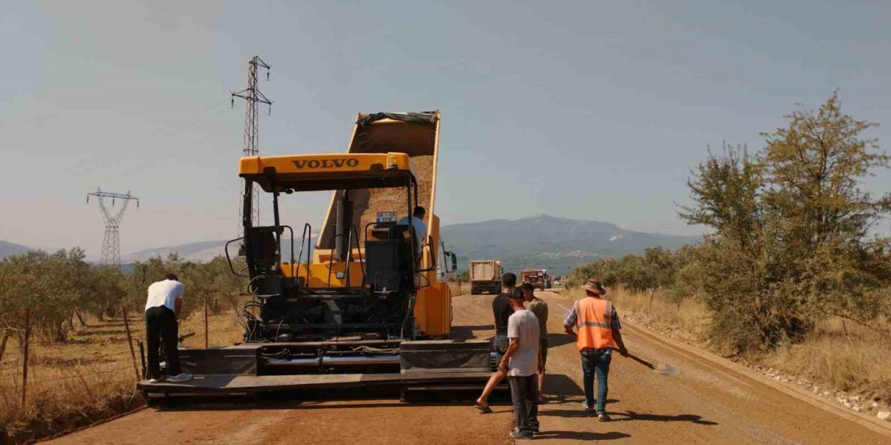 Muhtarlardan Büyükşehir Belediyesine yol teşekkürü