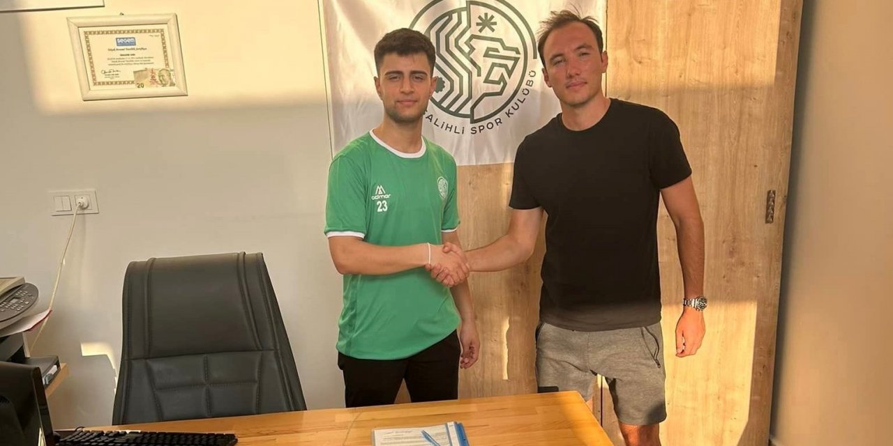 1984 Salihlispor’dan 6 transfer birden