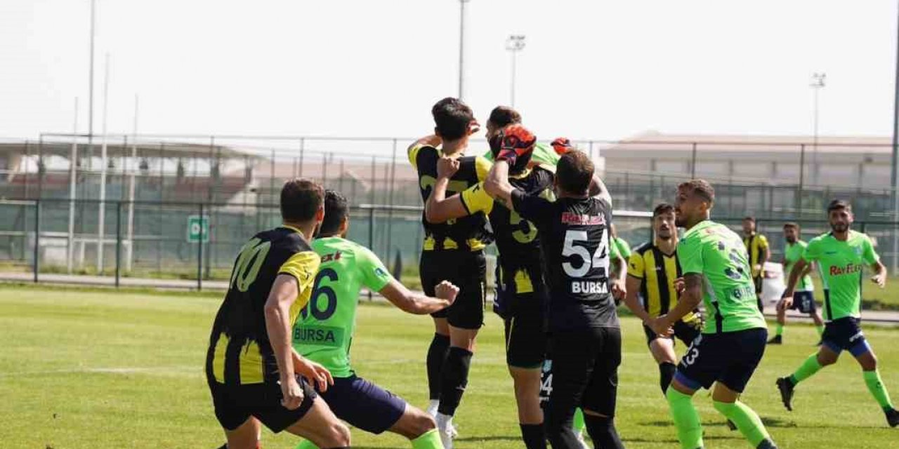 Aliağa FK, hazırlık maçında güldü