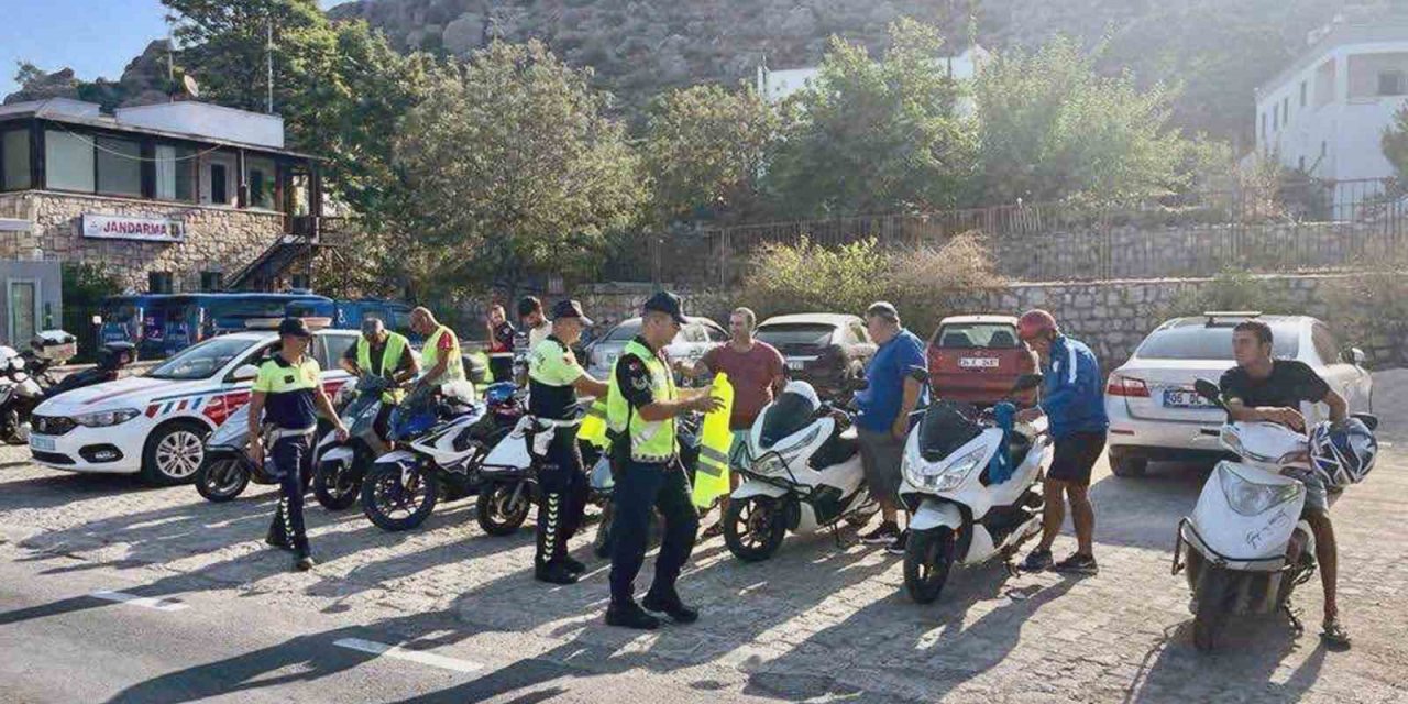 Jandarma hem eğitti, hem denetledi