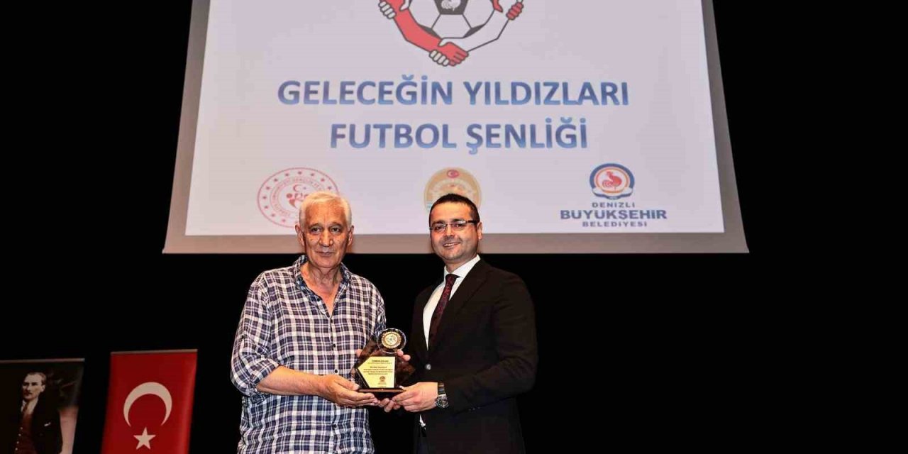 Geleceğin yıldızları madalyalarını aldı