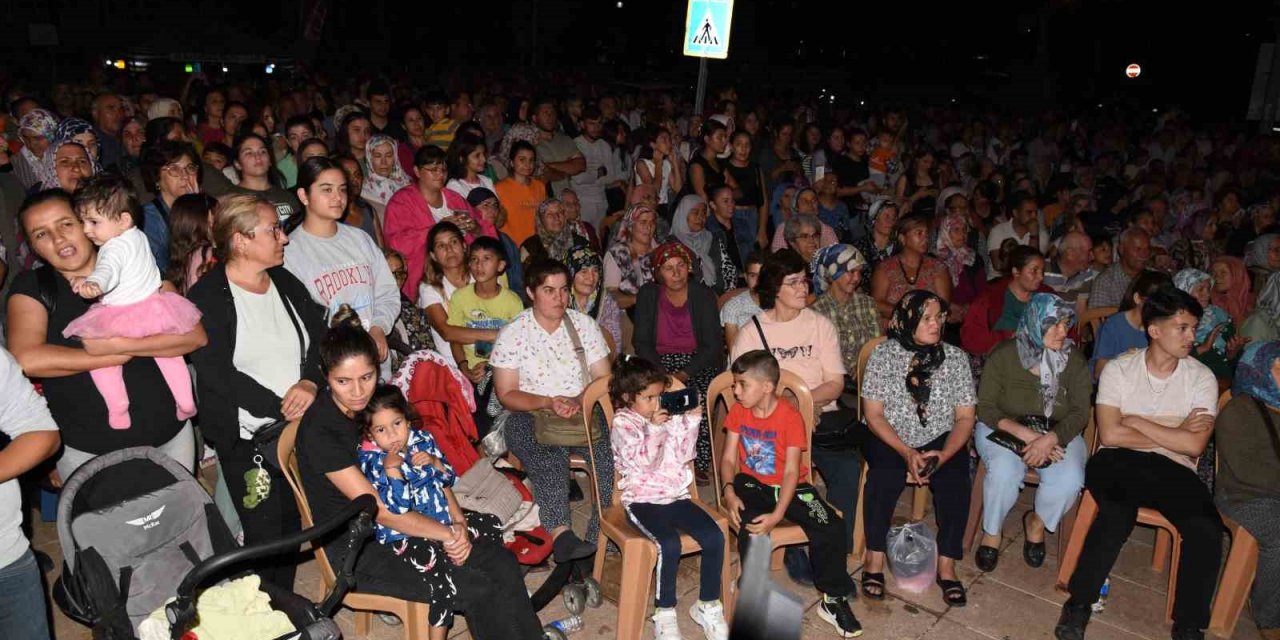 Karacasulular festivalde coştu