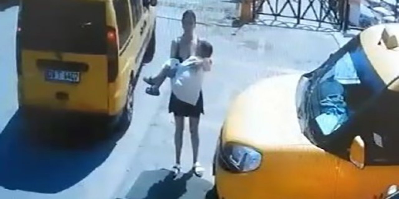Epilepsi nöbeti geçiren çocuğu taksicilerin ıslak diye almadı