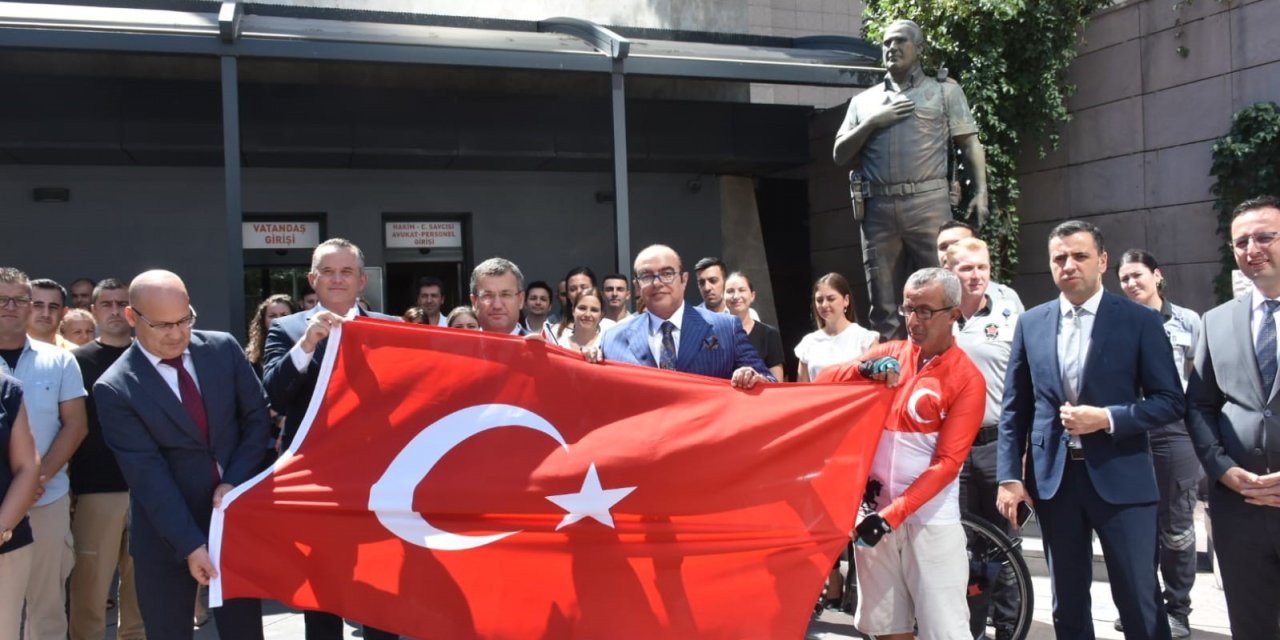 Şehit polis Fethi Sekin için bin 570 kilometre pedallayacak