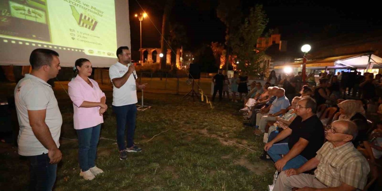 Selçuk’ta anılar sinema ve gazozla canlandı