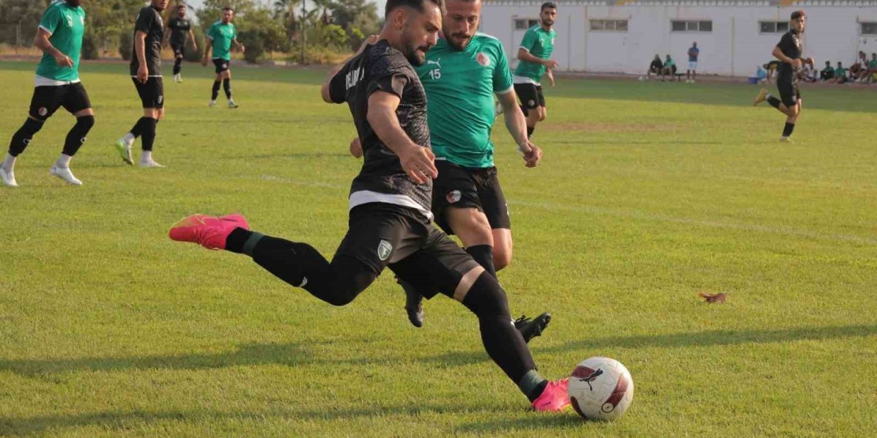 Efeler, son hazırlık maçından galip ayrıldı