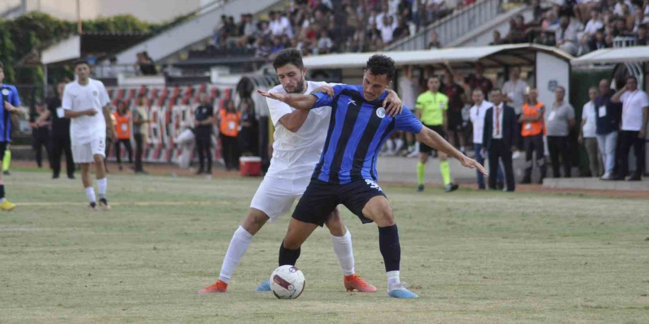 TFF 2. Lig Beyaz Grup: Nazilli Belediyespor: 1 - Beyoğlu Yeniçarşıspor: 0