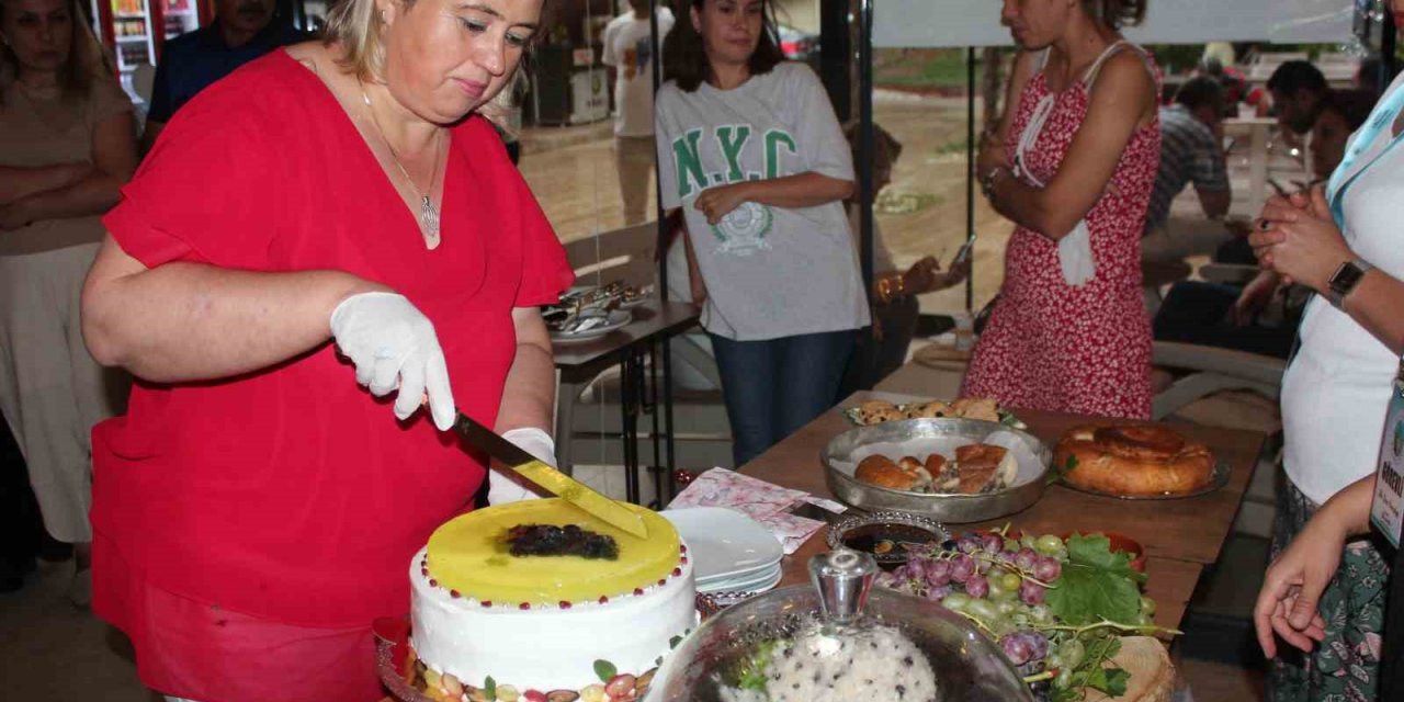 Alaşehir’de lezzetli yemekler birbiriyle yarıştı