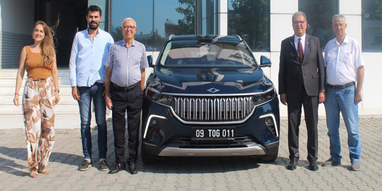 Söke Ticaret Borsası TOGG’unu teslim aldı