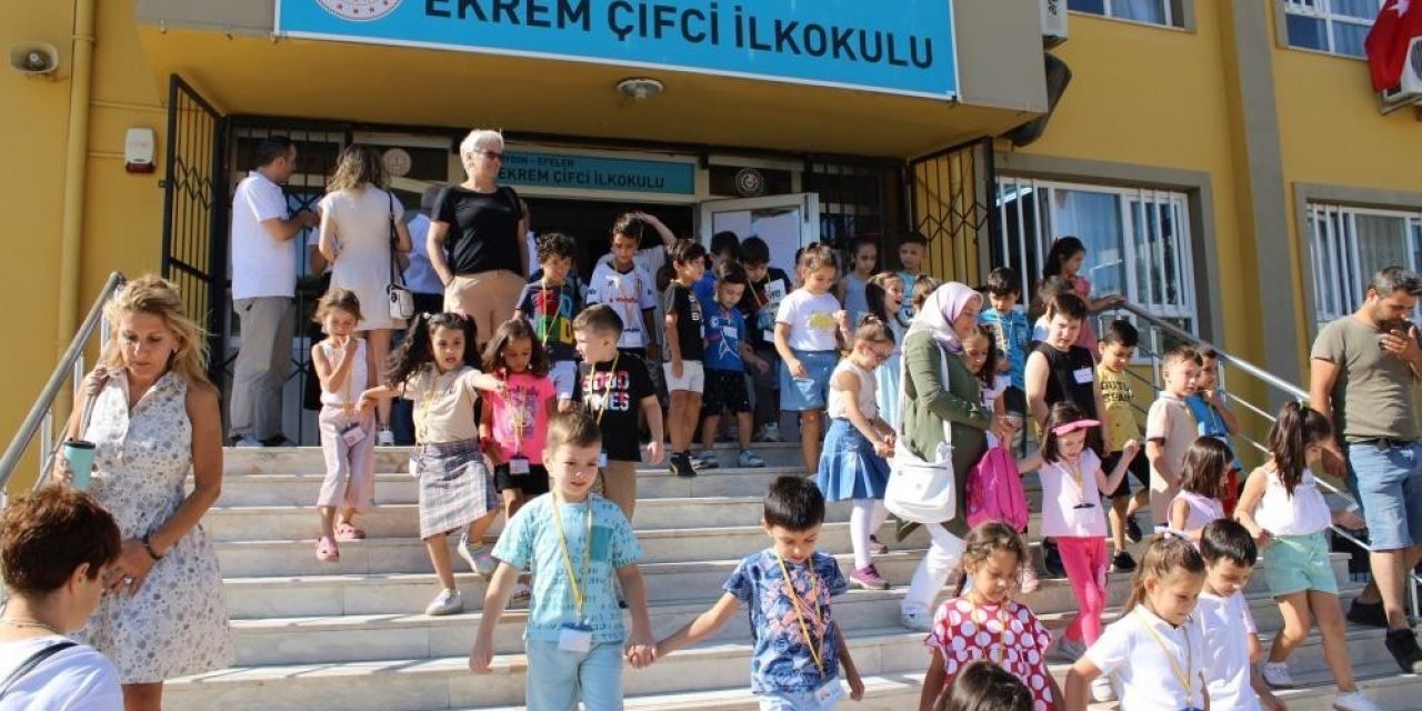 Aydın’da 190 bin öğrenci ders başı yapacak