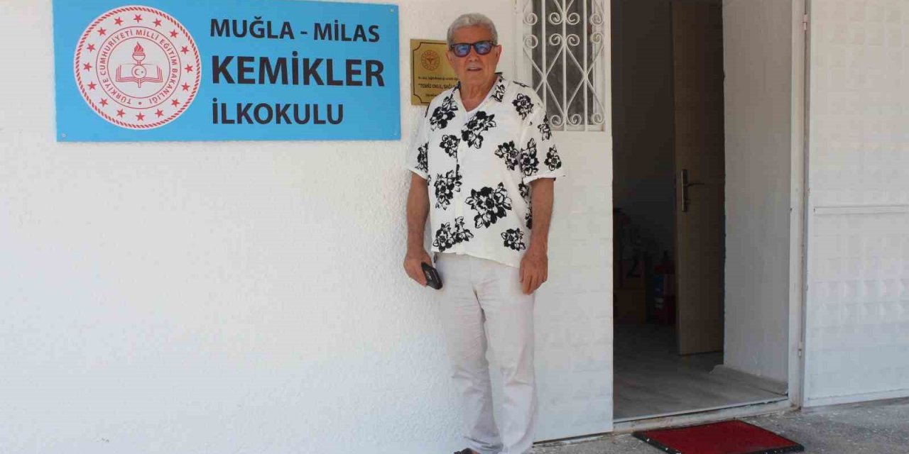 Domates ekti, okul yaptı