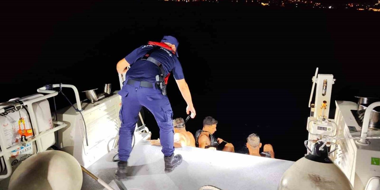 Yüzerek İstanköy’e geçmeye çalıştılar