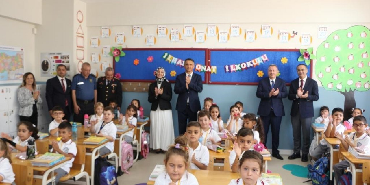 İzmirli öğrenciler dersbaşı yaptı