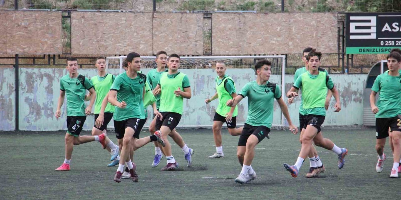 Genç horozlar, Buca’yı gözüne kestirdi