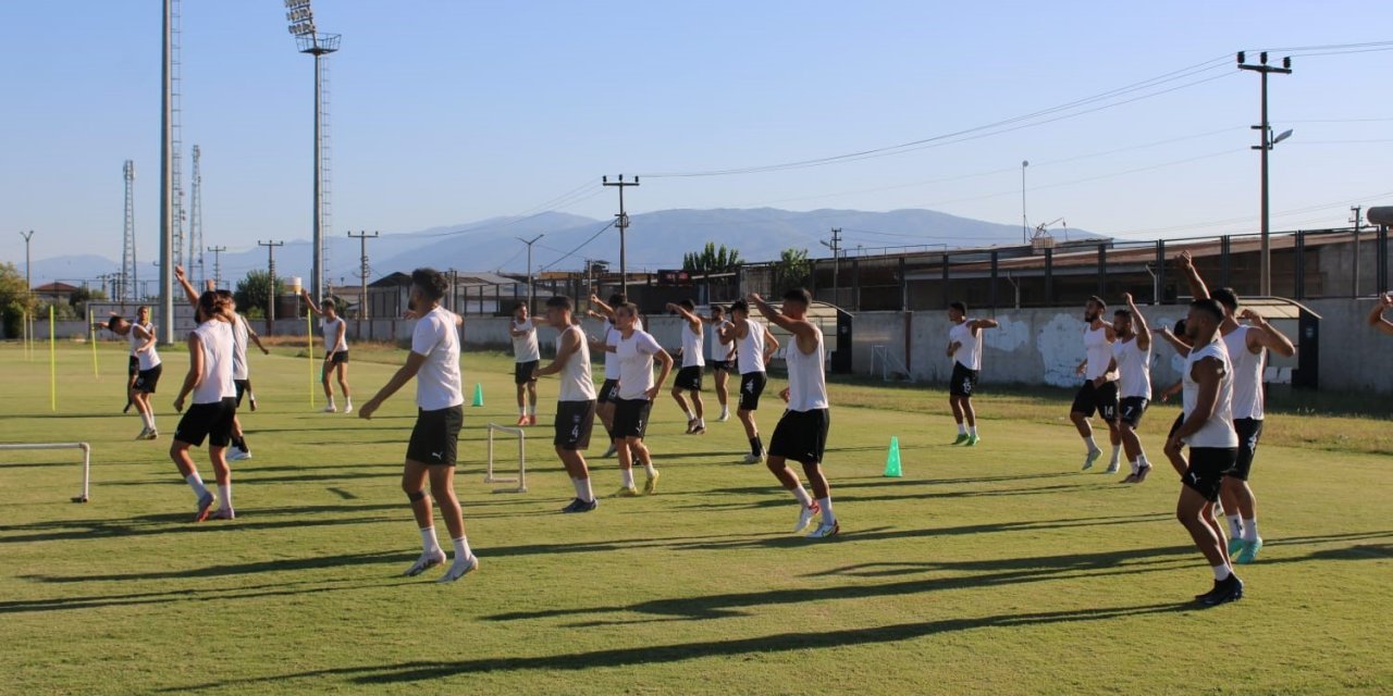 Nazilli Belediyespor, Bursaspor maçı hazırlıklarına başladı