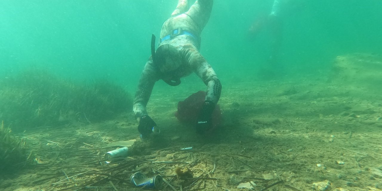 11 ayrı mahallede toplam 3 tona yakın atık toplandı