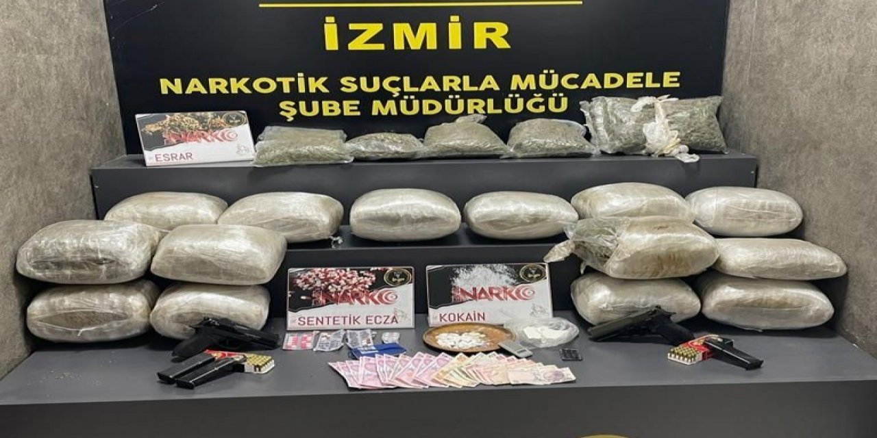 Okullar açıldı, İzmir’de narkotik polisleri operasyonlara hız verdi