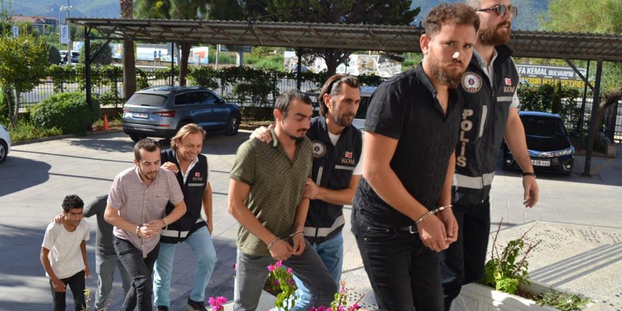 Emekli öğretmeni 3 milyon TL dolandıran şebeke çökertildi