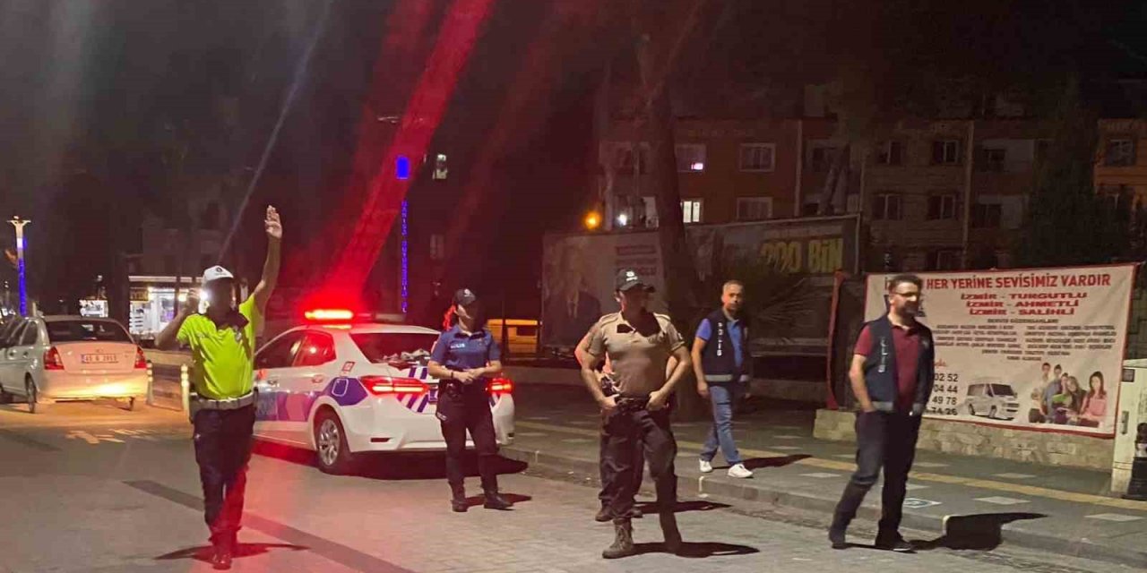Manisa’da huzur operasyonu: Aranan 8 şahıs yakalandı