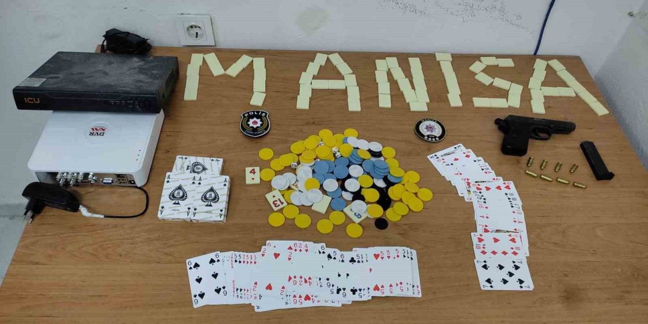 Manisa’da gece yarısı kumar baskını