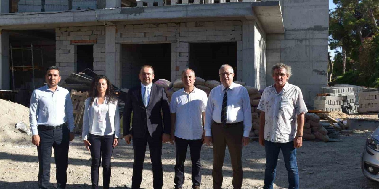Aydın İl Sağlık Müdürü Şenkul Kuşadası’ndaki yatırımları yerinde inceledi
