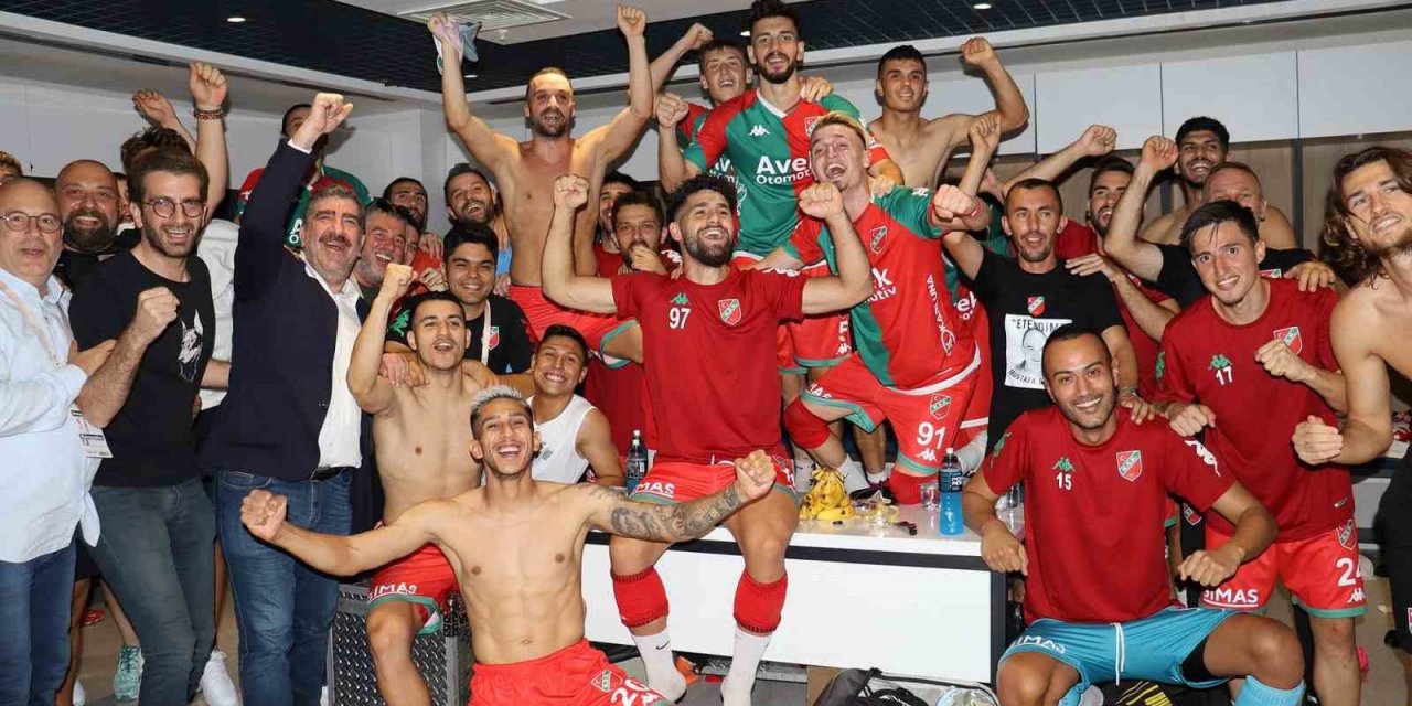 Karşıyaka, şampiyonluk aşkına oynuyor