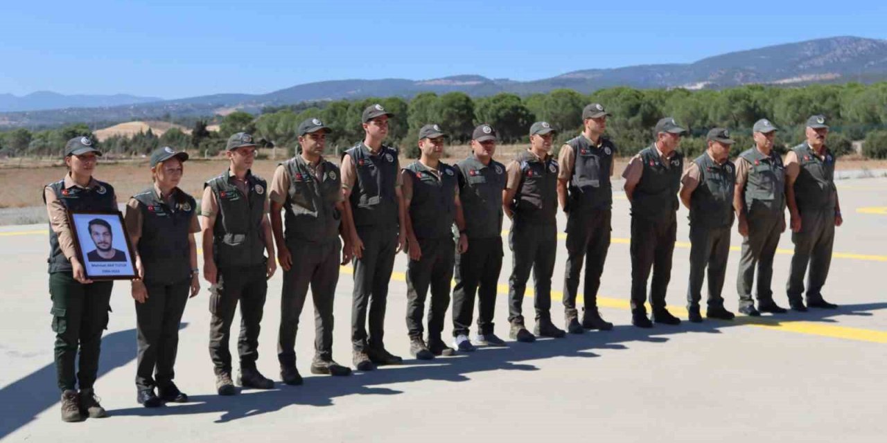 Türk pilot Tutuk, Eskişehir’e uğurlandı